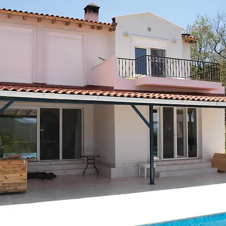 Moonstone House Гостевой дом