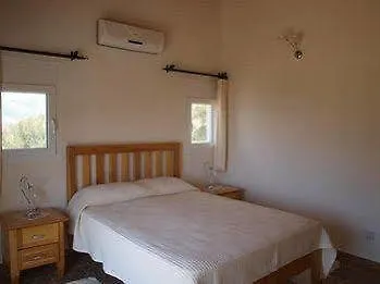 Гостевой дом Moonstone House *